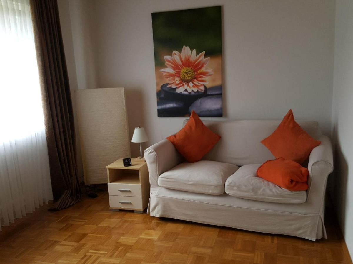 Ferienwohnungen Am Finkenweg Bestwig Bagian luar foto
